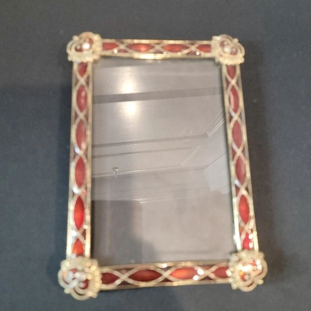 Ornate Red and Gold-Tone Metal‎ Picture Frame - 6.5